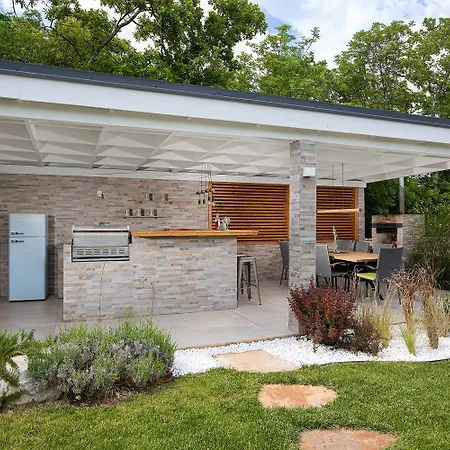 Unica For 8 People In Istra, Very Quiet And Luxurious Retreat Only 15 Minutes From Azure Blue Sea Вилла Jursici